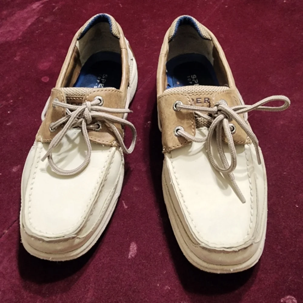 Sperry boat shoes